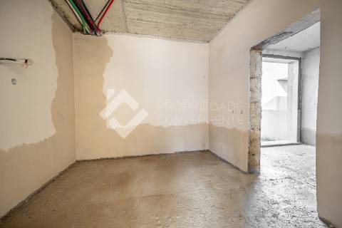 Moradia Isolada T4 com piscina - Azeitão