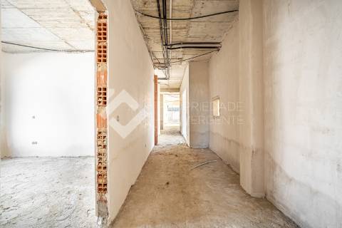 Moradia Isolada T4 com piscina - Azeitão