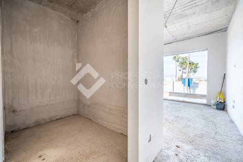 Moradia Isolada T4 com piscina - Azeitão