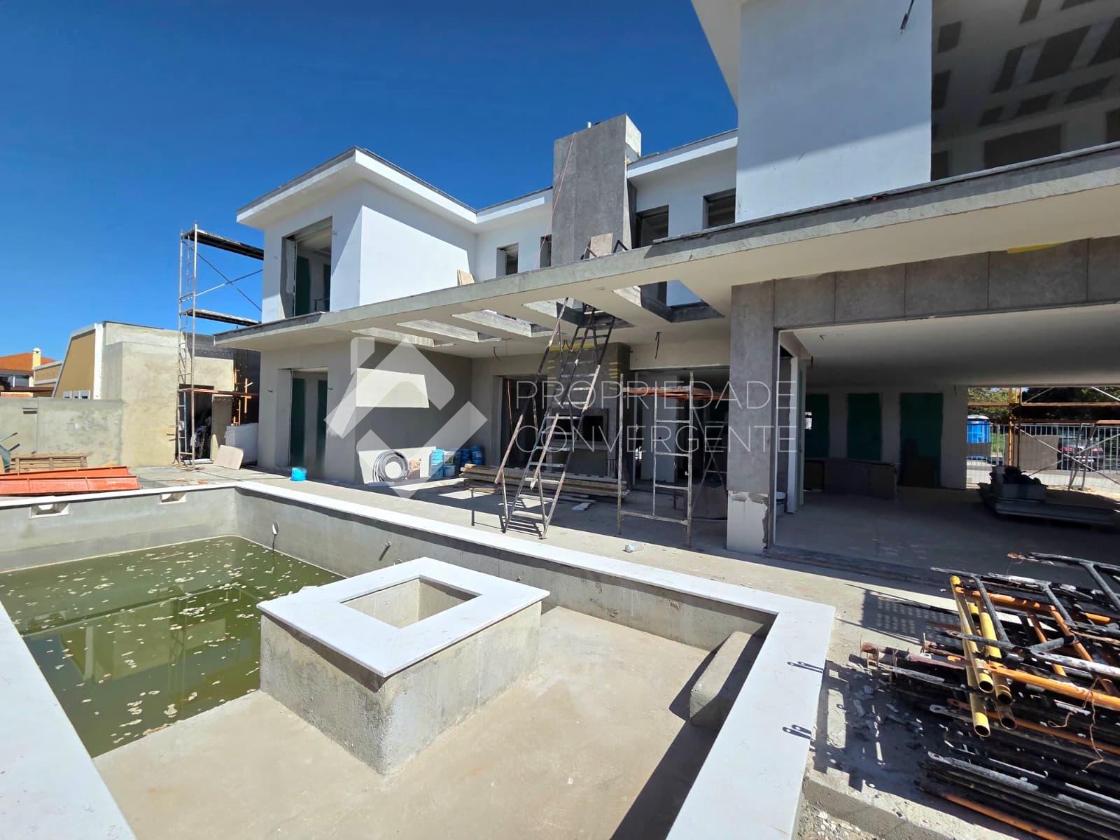 Moradia Isolada T5 com piscina - Azeitão