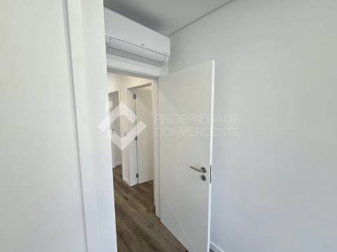 Moradia Isolada T4 no Pinhal do General - Fernão Ferro