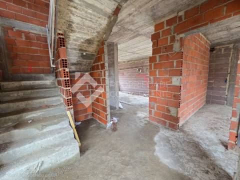 Moradia Isolada T4 - Fernão Ferro