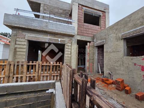 Moradia Isolada T4 - Fernão Ferro