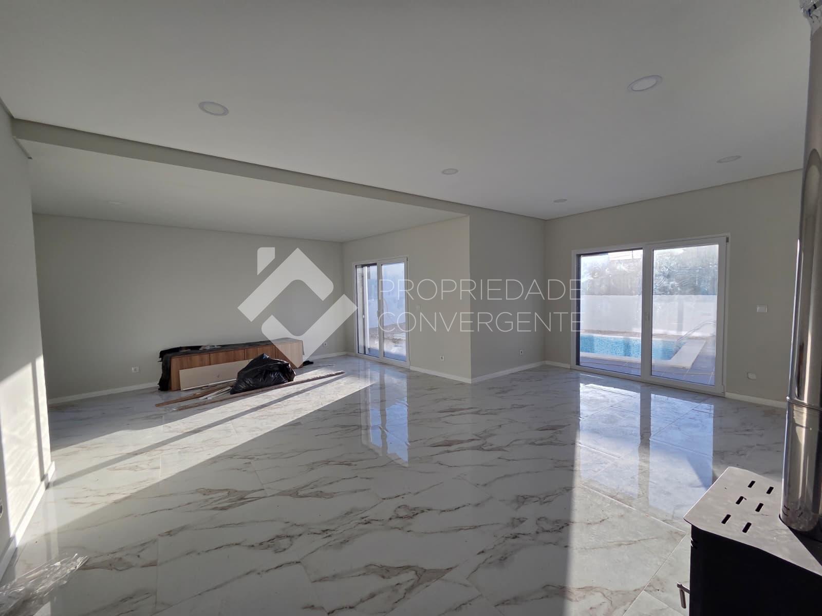 Moradia Isolada T5 Venda em Azeitão (São Lourenço e São Simão),Setúbal