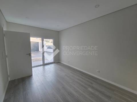 Moradia Isolada T5 Venda em Azeitão (São Lourenço e São Simão),Setúbal