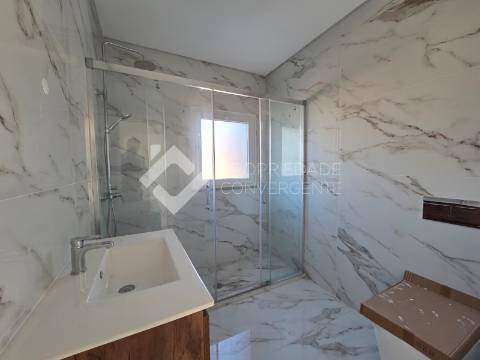 Moradia Isolada T5 Venda em Azeitão (São Lourenço e São Simão),Setúbal