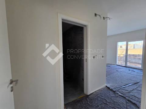 Moradia térrea T4 isolada - Palmela