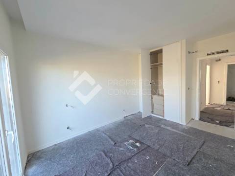 Moradia térrea T4 isolada - Palmela