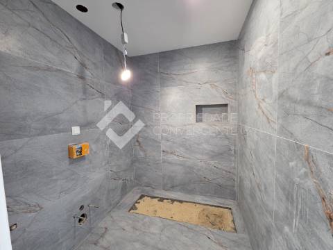 Moradia térrea T4 isolada - Palmela