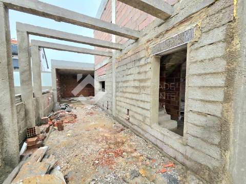 Moradia Isolada T4 - Fernão Ferro