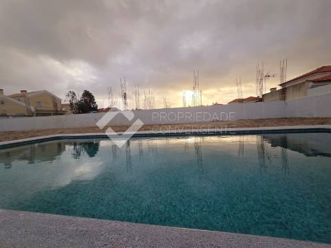 Moradia Isolada T3 com piscina - Azeitão