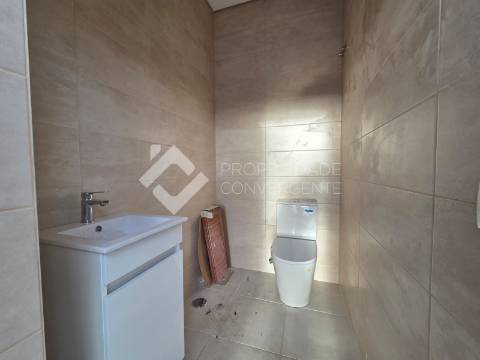 Moradia Isolada T3 com piscina - Azeitão