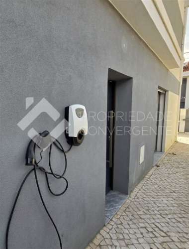 Moradia Geminada T4 - Fernão Ferro