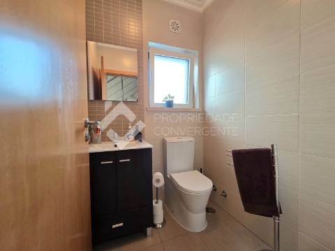 Moradia Geminada Triplex T3 - Quinta do Conde