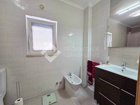 Moradia Geminada Triplex T3 - Quinta do Conde