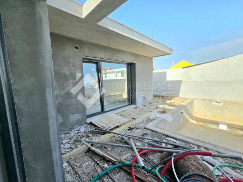 Moradia Isolada T4 no Pinhal do General - Fernão Ferro