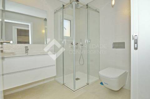 Moradia Geminada T4 - Fernão Ferro