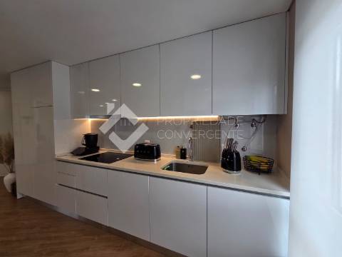 Apartamento T2 - Loures