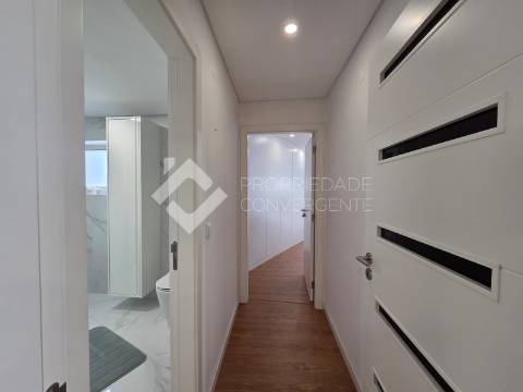 Apartamento T2 - Loures