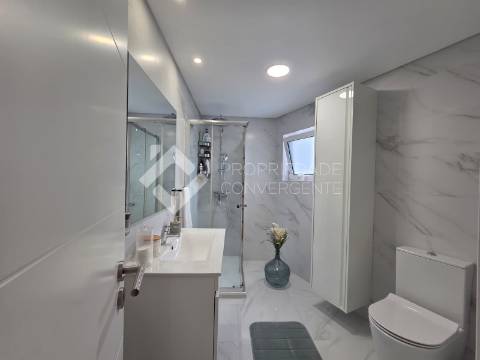 Apartamento T2 - Loures