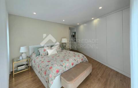 Apartamento T2 - Loures