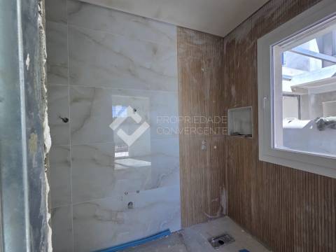 Moradia Isolada T4 com piscina - Azeitão