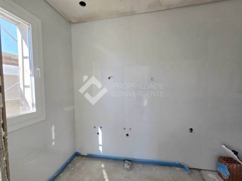 Moradia Isolada T4 com piscina - Azeitão