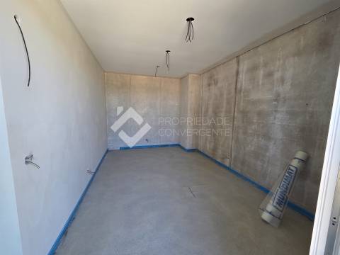 Moradia Isolada T4 com piscina - Azeitão