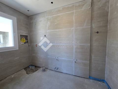 Moradia Isolada T4 com piscina - Azeitão