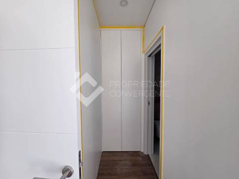 Moradia Geminada T4 - Fernão Ferro