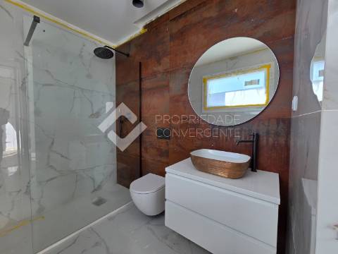 Moradia Geminada T4 - Fernão Ferro