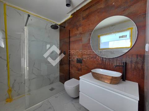 Moradia Geminada T4 - Fernão Ferro