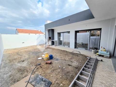Moradia Térrea Isolada T4 - Quinta do Conde