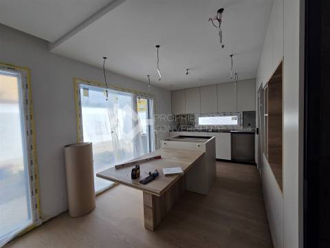 Moradia Térrea Isolada T4 - Quinta do Conde