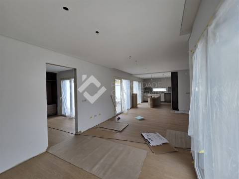 Moradia Térrea Isolada T4 - Quinta do Conde