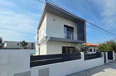 Moradia Isolada T4 - Pinhal do General