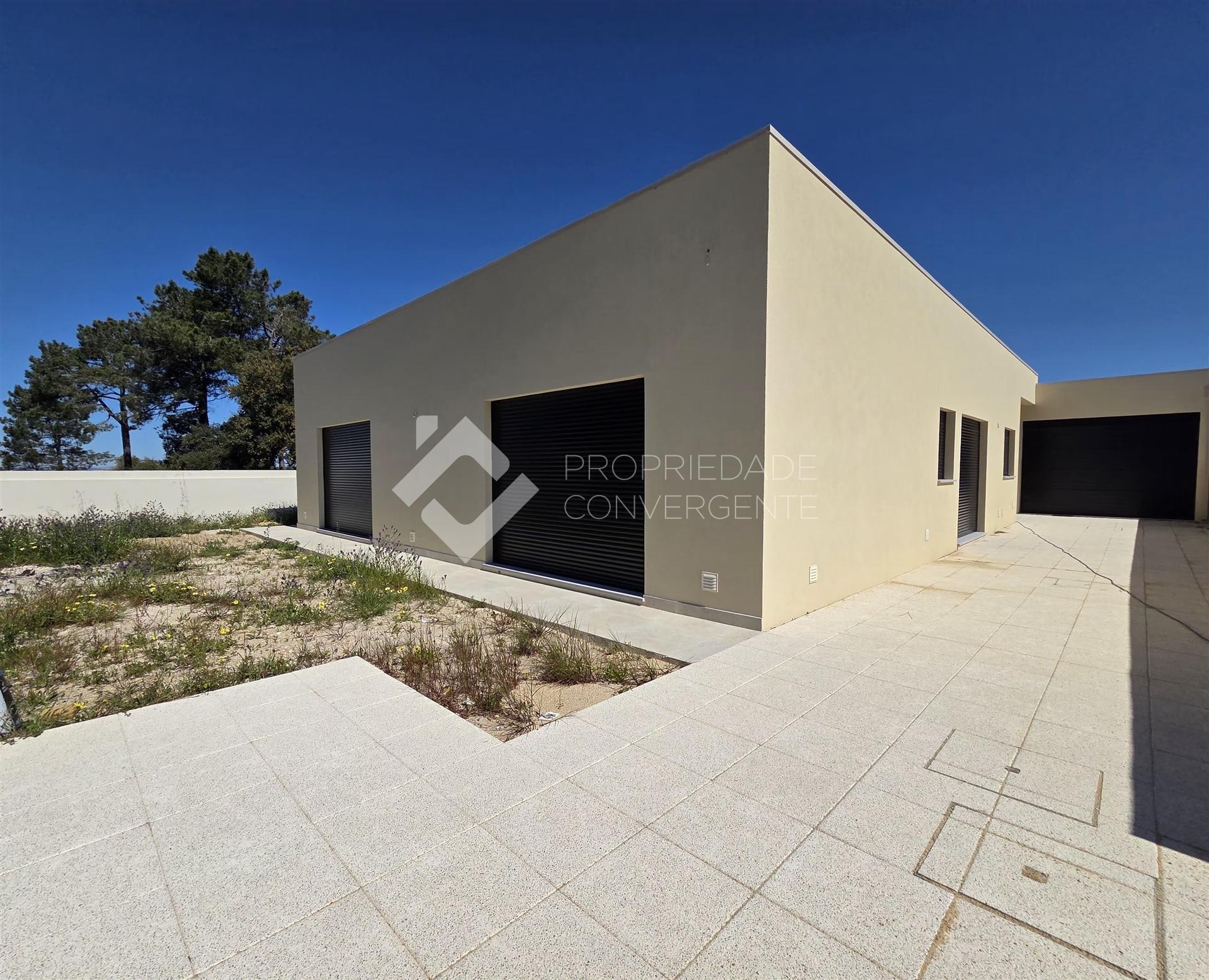 Moradia de Luxo T4 com piscina - Azeitão