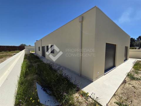 Moradia de Luxo T4 com piscina - Azeitão