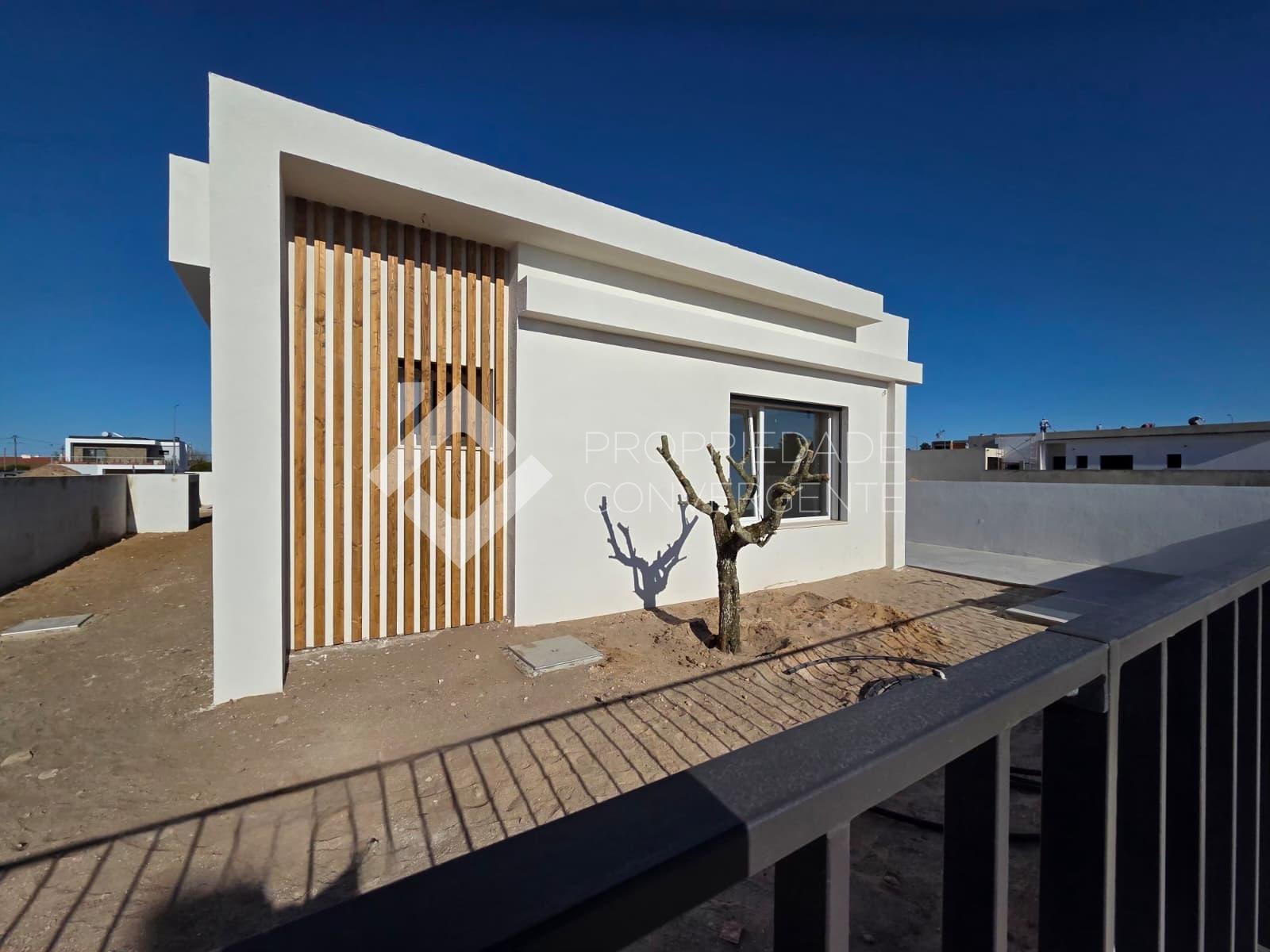 Moradia Isolada T3 com piscina - Azeitão