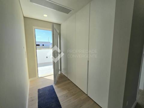 Moradia Isolada T3 com piscina - Azeitão