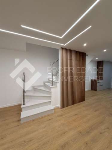 Moradia Geminada T3 - Quinta do Conde