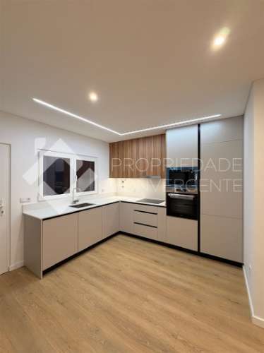 Moradia Geminada T3 - Quinta do Conde
