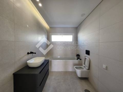 Moradia T3 - Pinhal do General, Fernão Ferro