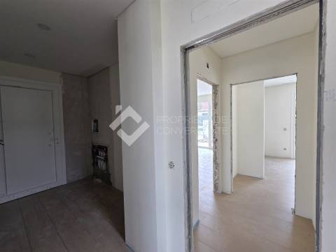 Moradia Isolada T4 com piscina - Azeitão