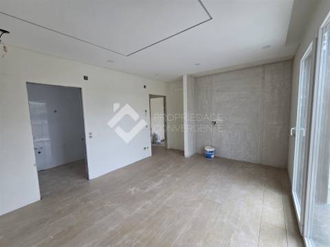 Moradia Isolada T4 com piscina - Azeitão