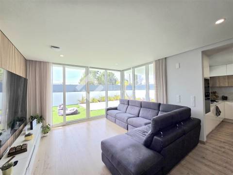 Moradia Térrea Isolada T4 - Pinhal do General