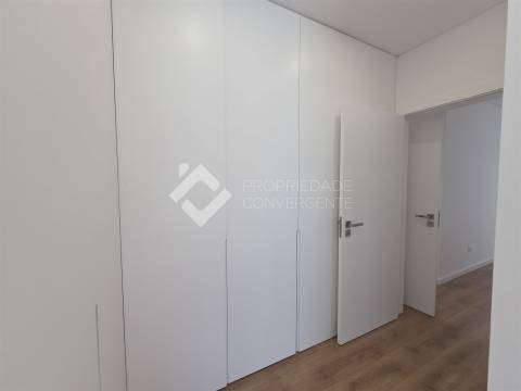 Moradia Isolada T4 com piscina - Azeitão