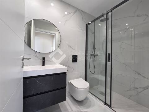 Moradia Isolada T4 com piscina - Azeitão