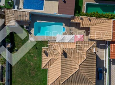 Moradia Isolada T5 com piscina - Azeitão
