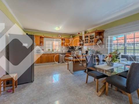 Moradia Isolada T5 com piscina - Azeitão